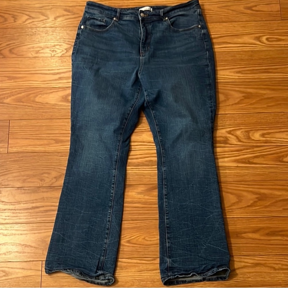 Loft Bootcut Jeans size 14 / 32